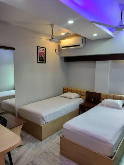 Hotel Epar Bangla Agartala Ngoại thất bức ảnh